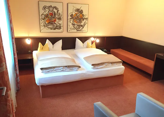 Goldener Hirsch 3*
