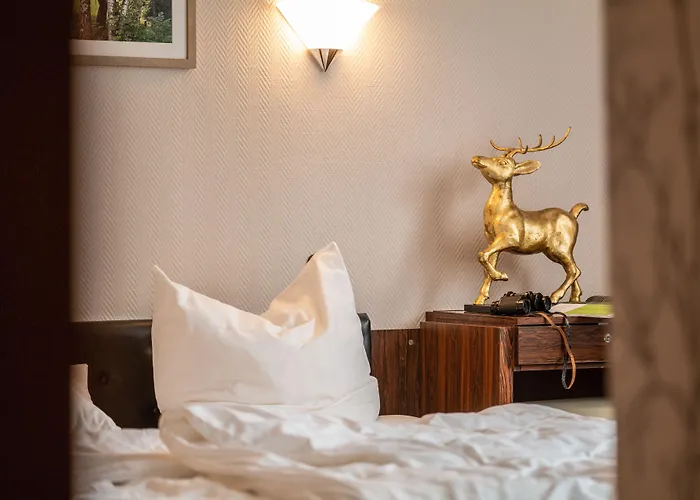 Goldener Hirsch 3*