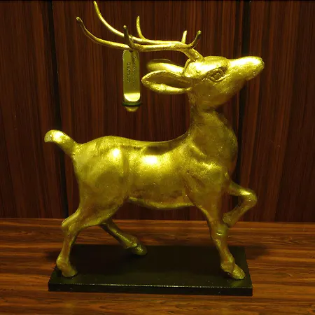 Goldener Hirsch