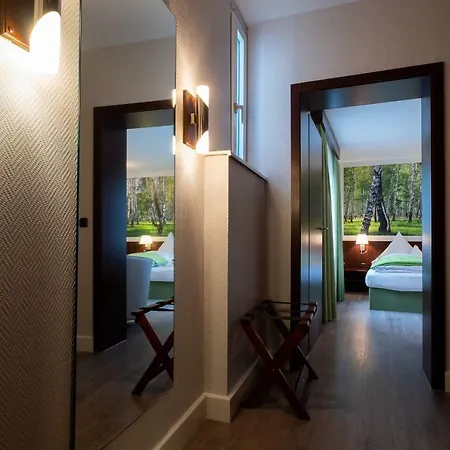 Goldener Hirsch Hotel 3*