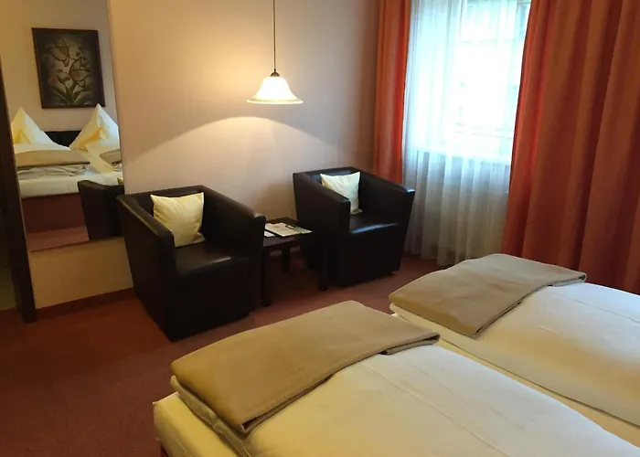 Otel Goldener Hirsch Bayreuth